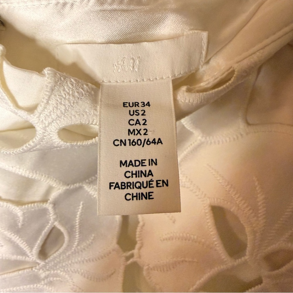 H&M Cream Floral Laser-Cut Pencil Skirt - Picture 3 of 6
